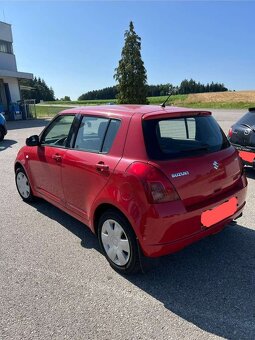 Suzuki Swift 1.3 M13A rok 2006 červena farba - 3