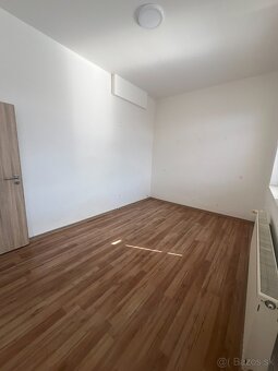 Univerzálny priestor 70 m² na prenájom - 3