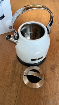 Rýchlovarná kanvica Kitchen Aid - 3