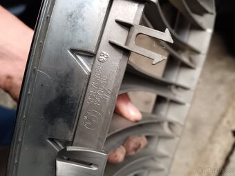 Bmw x5 e70 mriežky - 3