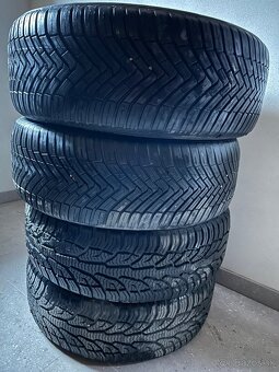Predám 4x celoročné pneumatiky 215/55 R17 - 3