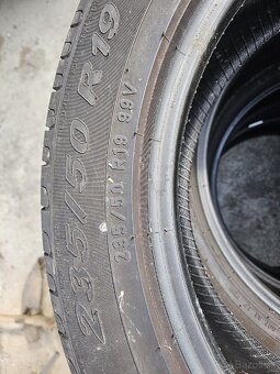 235/50 R19 - 3