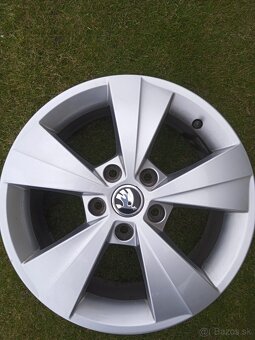 5x112 r16 originál Škoda Octavia 3, 4 - 3