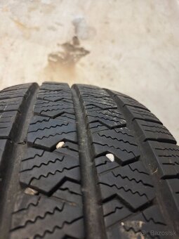 215/65 R15C zimne - 3