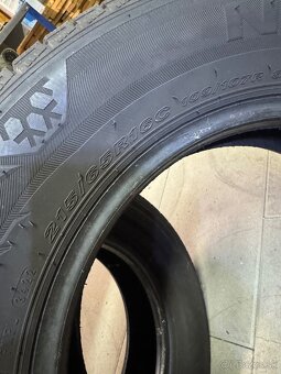 Nexen 215/65 R16C 109 - 3