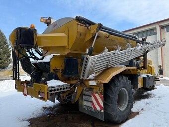 Terra Gator 8203 - 3