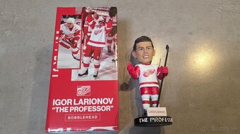 Predám zberateľskú postavičku hráča Igor Larionov - 3