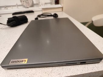 LENOVO IdeaPad Slim 3 15IAN8 Arctic Grey - 3