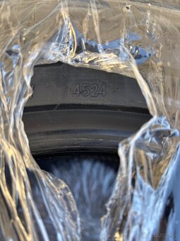 Celoročné pneumatiky 215/55 R17 - 3
