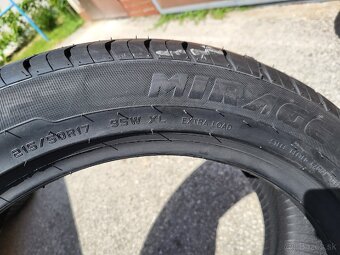 215/50 R17 - 3