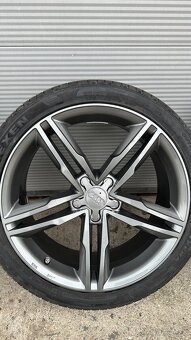 255/35R19 Audi S line 5-V-spoke - 3