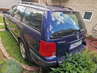 Volkswagen Passat 1.9 TDI 4Motion - 3