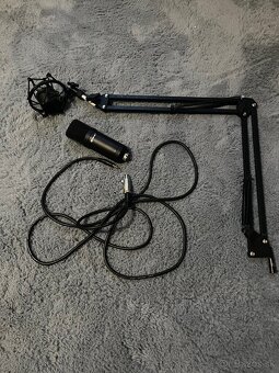 Predám skladaný počítač ASUS - 3