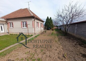 Na predaj 4izbový zachovalý RD- Hrušovany - 3
