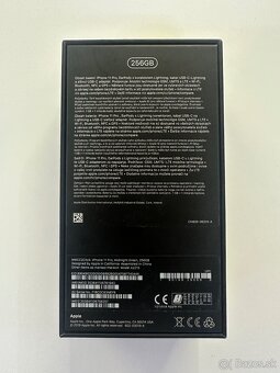 iPhone 11Pro 256GB Midnight Green - 3