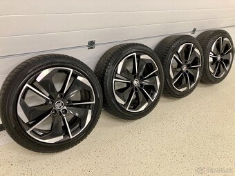 Alu org ŠKODA COMET RS 5x112 7,5J ET48 225/45 R18 - 3