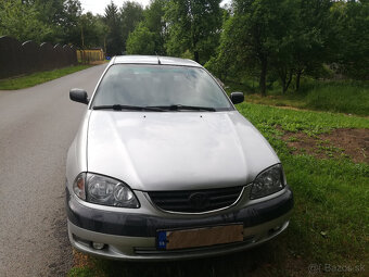 Toyota Avensis 2.0 D-4D - 3