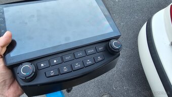 Autorádio 2DIN - s androidom - top stav - 3