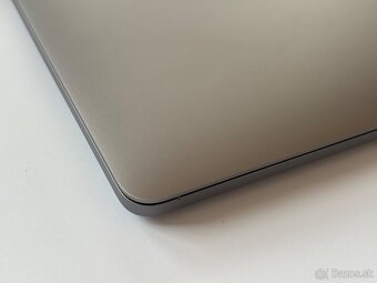 MacBook PRO 2019 13 8GB / 256GB Nová Baterka - 3