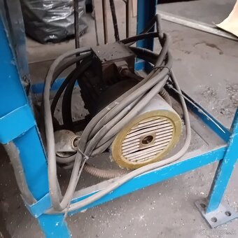 stolovy cirkular - 3