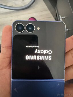 Samsung galaxy Zflip 7 - 3