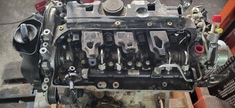 Motor nissan navara d23 - 3