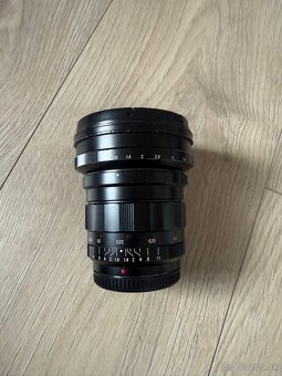 Voigtlander 10.5mm f0.95 - 3