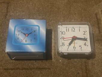 Predám viac druhov hodín - 3