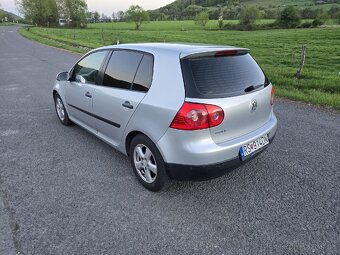 VW Golf 1.6 - 3