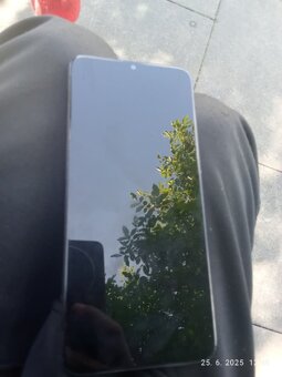 TCL 40SE - 3