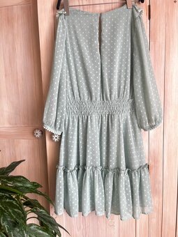 Sage green letné šaty s volánom S - 3