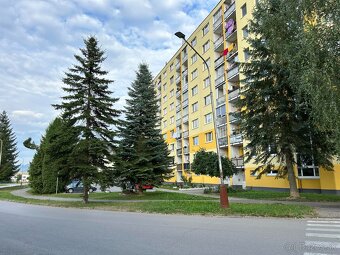 -NAJLACNEJŠÍ--3i BYT PO REKONŠTRUKCII, BALKÓN, BREZNO MPČĽ - 3