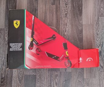 Kolobežka Ferrari - 3