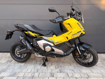 HONDA X-ADV 750 - 3