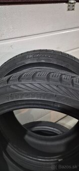 Zimne 195/45 r16 yokohama - 3