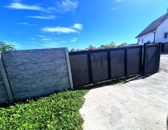 ZNÍŽENÁ CENA - Stavebný pozemok v obci Jahodná - 3