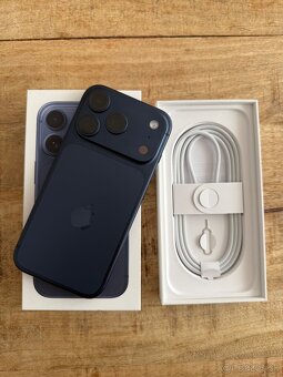 Apple iPhone 17 Pro Deep Blue 256GB ,Top ,záruka istores - 3