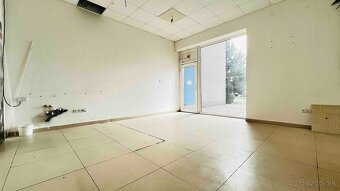 Obchodný-kancelársky priestor - 3