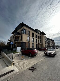 Zariadený 4 izbový byt v novostavbe - 3