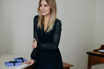 Sugarfree tmavomodré šaty XS - S, čipkované, s opaskom - 3