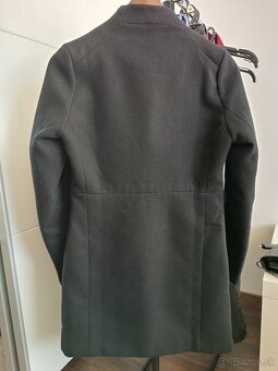 Čierny kabát - 3