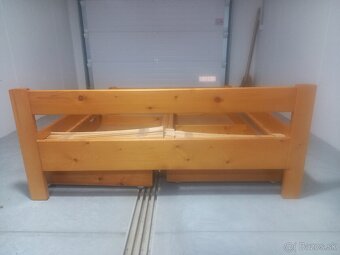 Manželská posteľ - 3