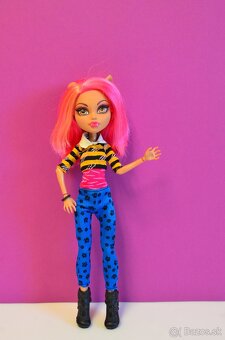 Monster High Mouscedes King, Howleen Wolf - 3