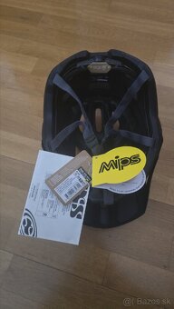 iXS Trail EVO MIPS helma - 3