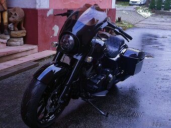 HARLEY DAVIDSON ROAD KING FLHR CUSTOM SPECIAL - 3