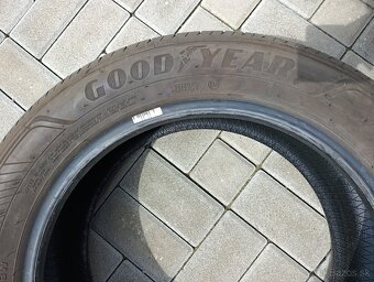 Letné pneumatiky 215/55 R17 - 3