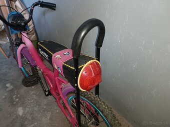Dva staršie bicykle - 3