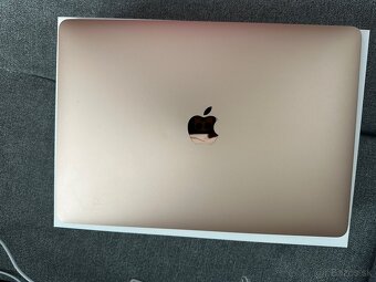 Apple MacBook - 3