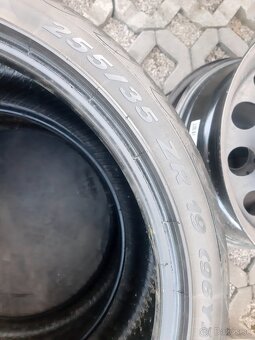 255/35r19 - 3