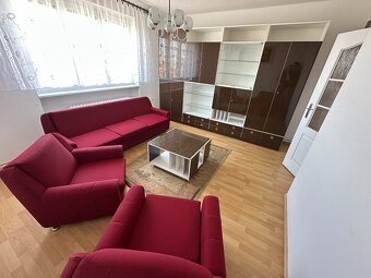 Veľký, svetlý 3 - izbový byt s dvoma balkónmi a záhradkou - 3